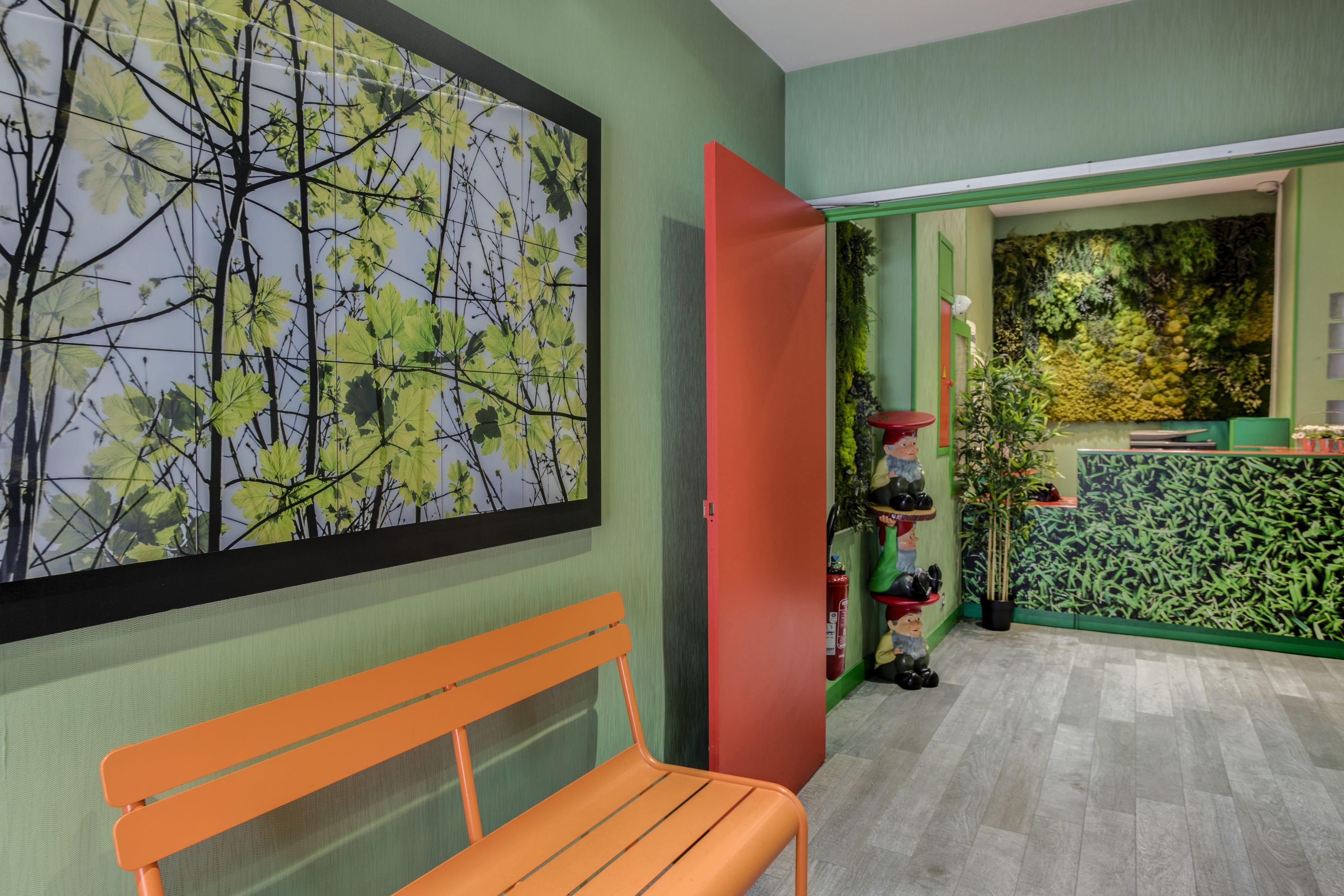 Hotel Jardins De Montmartre Parigi