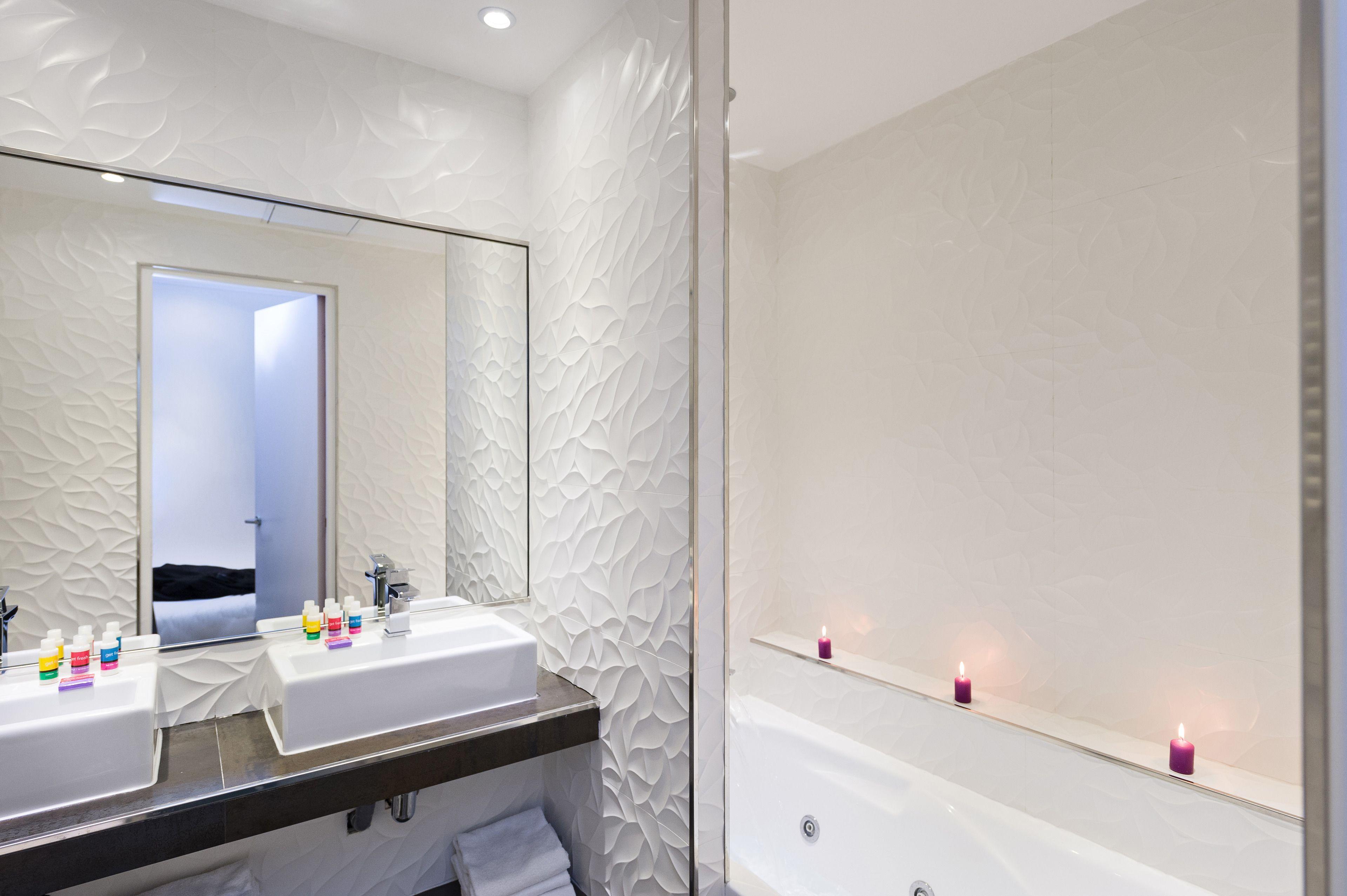 Hotel Jardins De Montmartre Parigi