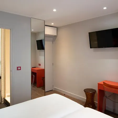 Hotel Jardins De Montmartre Parigi